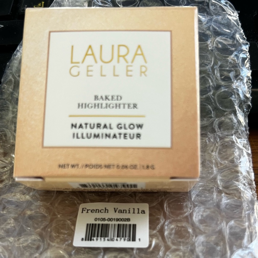 NWT Laura Geller Natural Glow Illuminator in French Vanilla